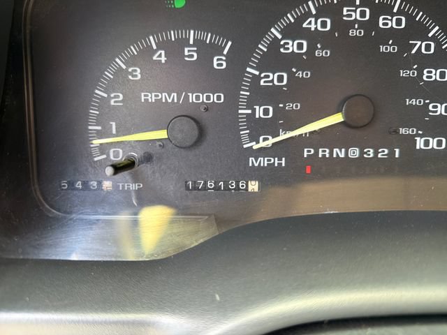 Used 1998 GMC Sierra 1500 2WD Extended Cab w/ Imagemax Pkg image 18