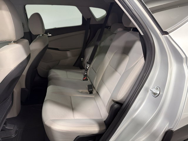 Used 2019 Hyundai Tucson SE AWD/4WD image 29