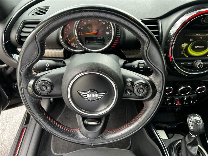 Used 2017 MINI Cooper Clubman S AWD/4WD image 30