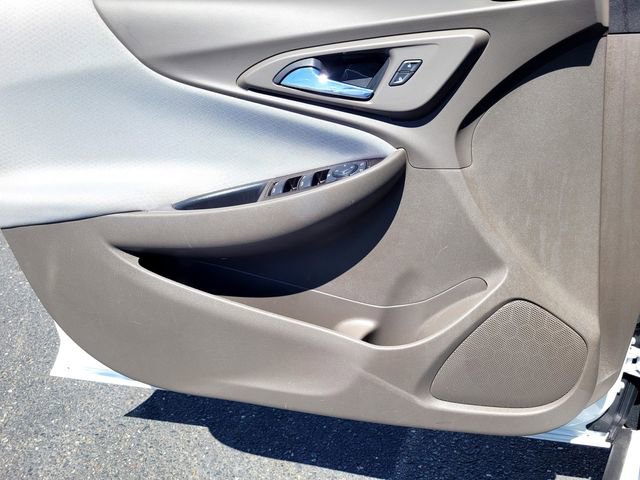 Used 2022 Chevrolet Malibu LS image 14