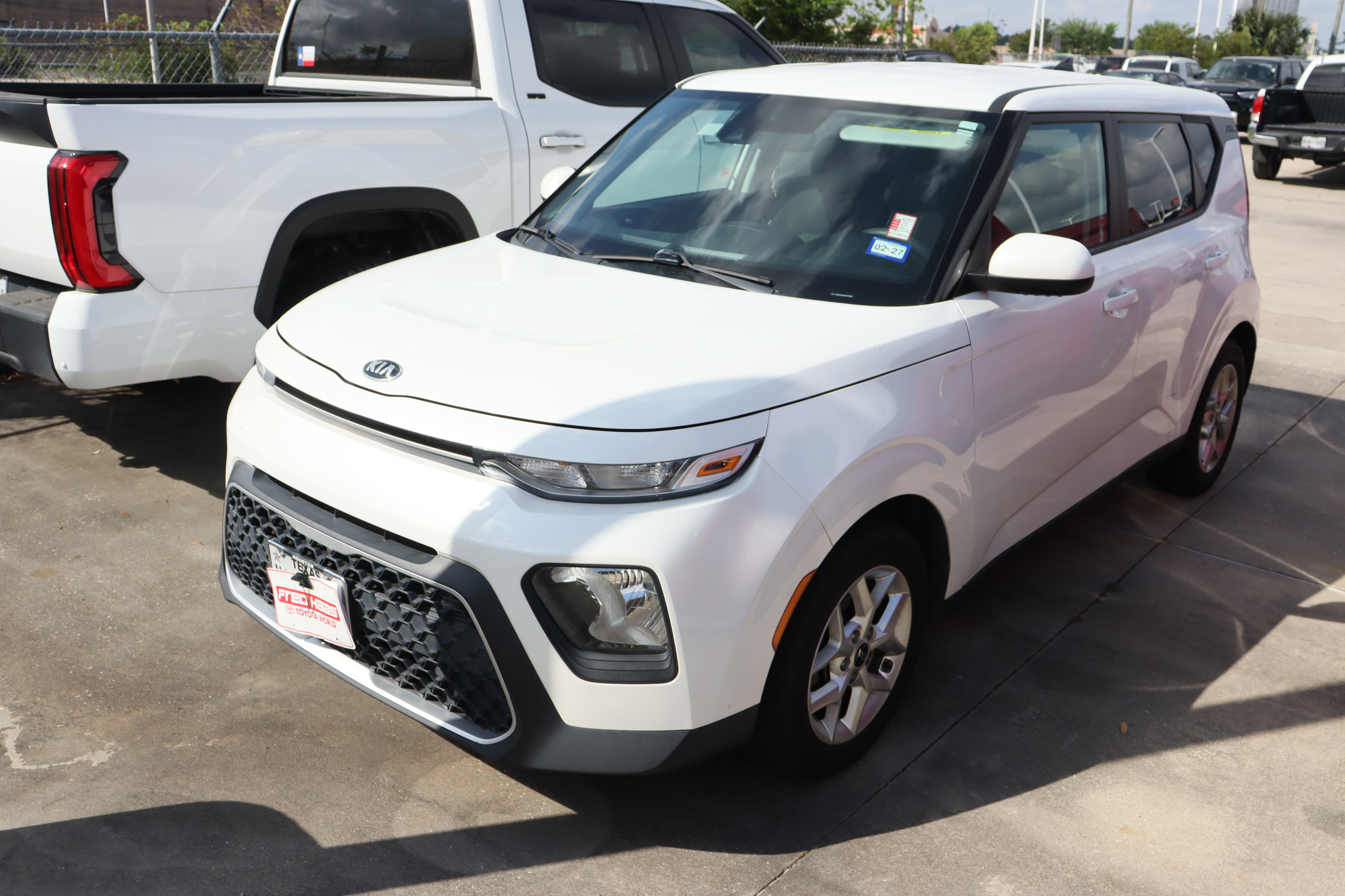 Used 2021 Kia Soul S image 3