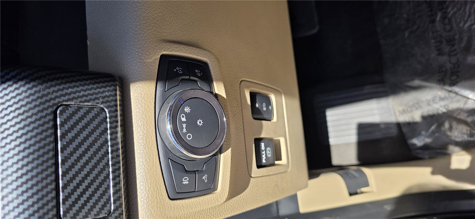 Used 2019 Ford F150 Lariat AWD/4WD image 14