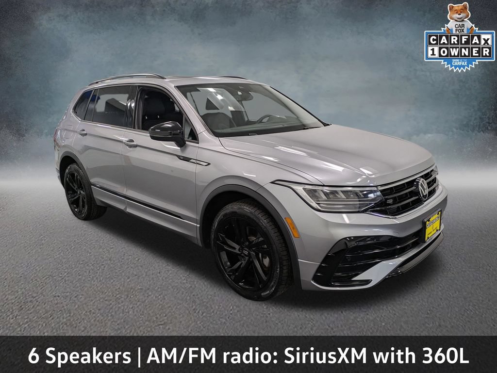 Used 2023 Volkswagen Tiguan SE R-Line AWD/4WD image 3