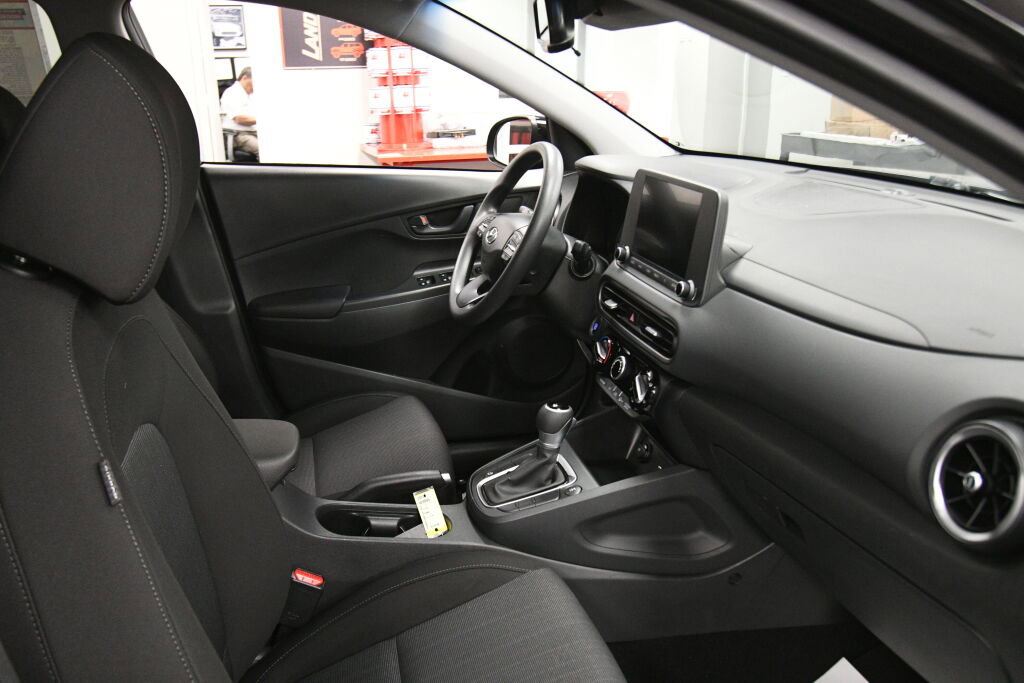 Used 2023 Hyundai Kona SEL w/ Cargo Package image 26