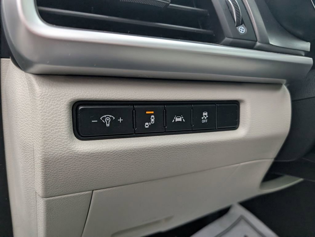 Used 2021 Kia Telluride S image 16