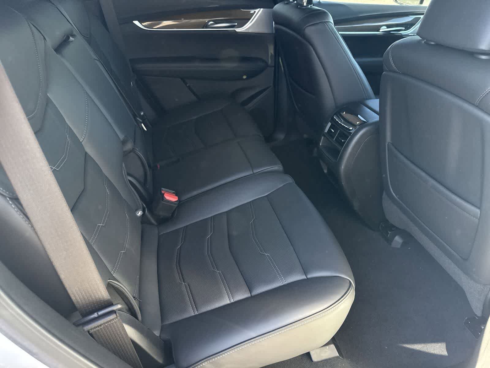 Used 2023 Cadillac XT5 Sportv w/ Platinum Package AWD/4WD image 13
