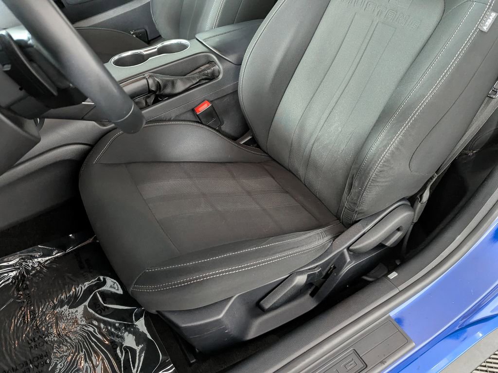 Used 2018 Ford Mustang EcoBoost image 15