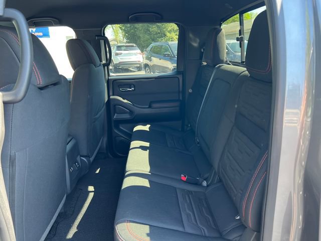 Used 2023 Nissan Frontier PRO-4X AWD/4WD image 5