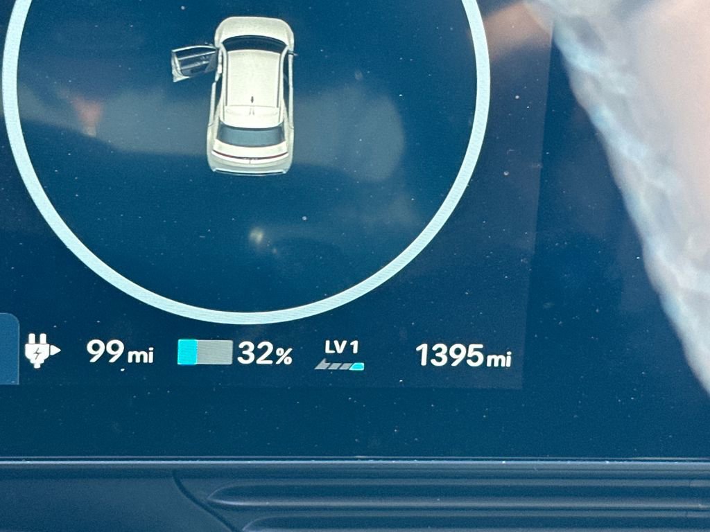 Used 2025 Hyundai Ioniq 5 Limited RWD image 27