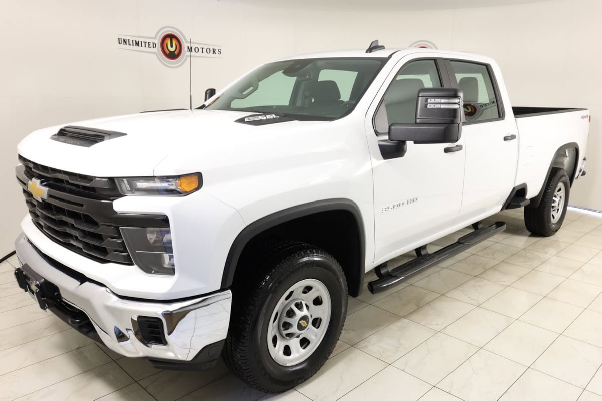 Used 2024 Chevrolet Silverado 3500 W/T w/ WT Safety Package AWD/4WD image 5