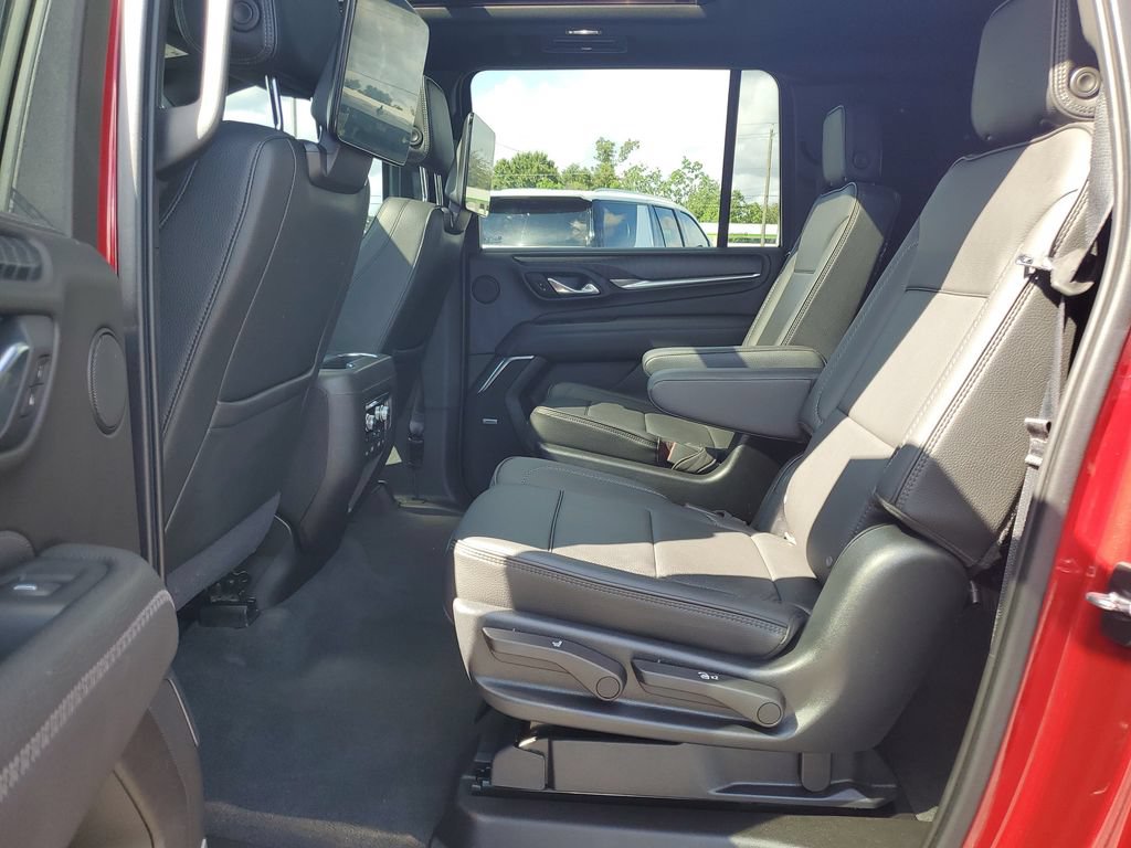 Used 2021 GMC Yukon XL Denali w/ Denali Ultimate Package AWD/4WD image 25