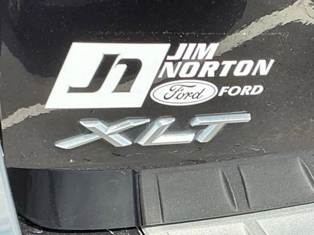 Used 2023 Ford Explorer XLT RWD image 12