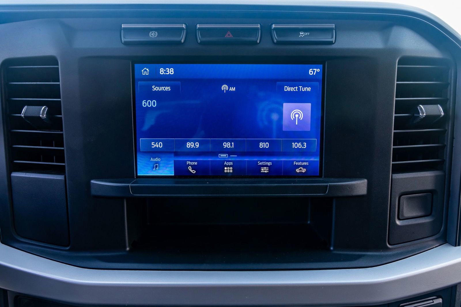 Used 2023 Ford F350 XLT AWD/4WD image 23