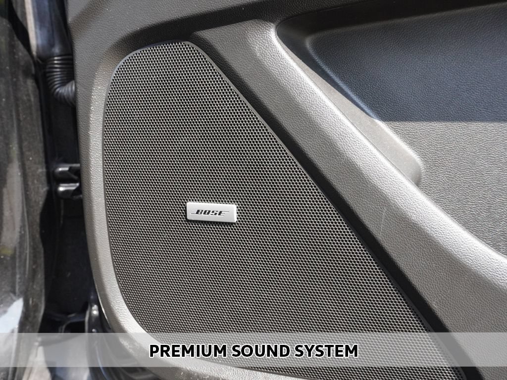 Used 2023 Chevrolet Traverse RS w/ LPO, Floor Liner Package AWD/4WD image 5