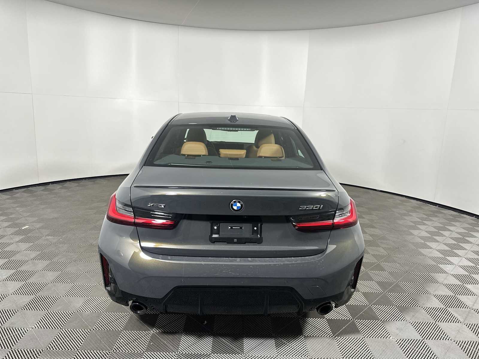 New 2026 BMW 330i xDrive Sedan w/ M Sport Package image 2