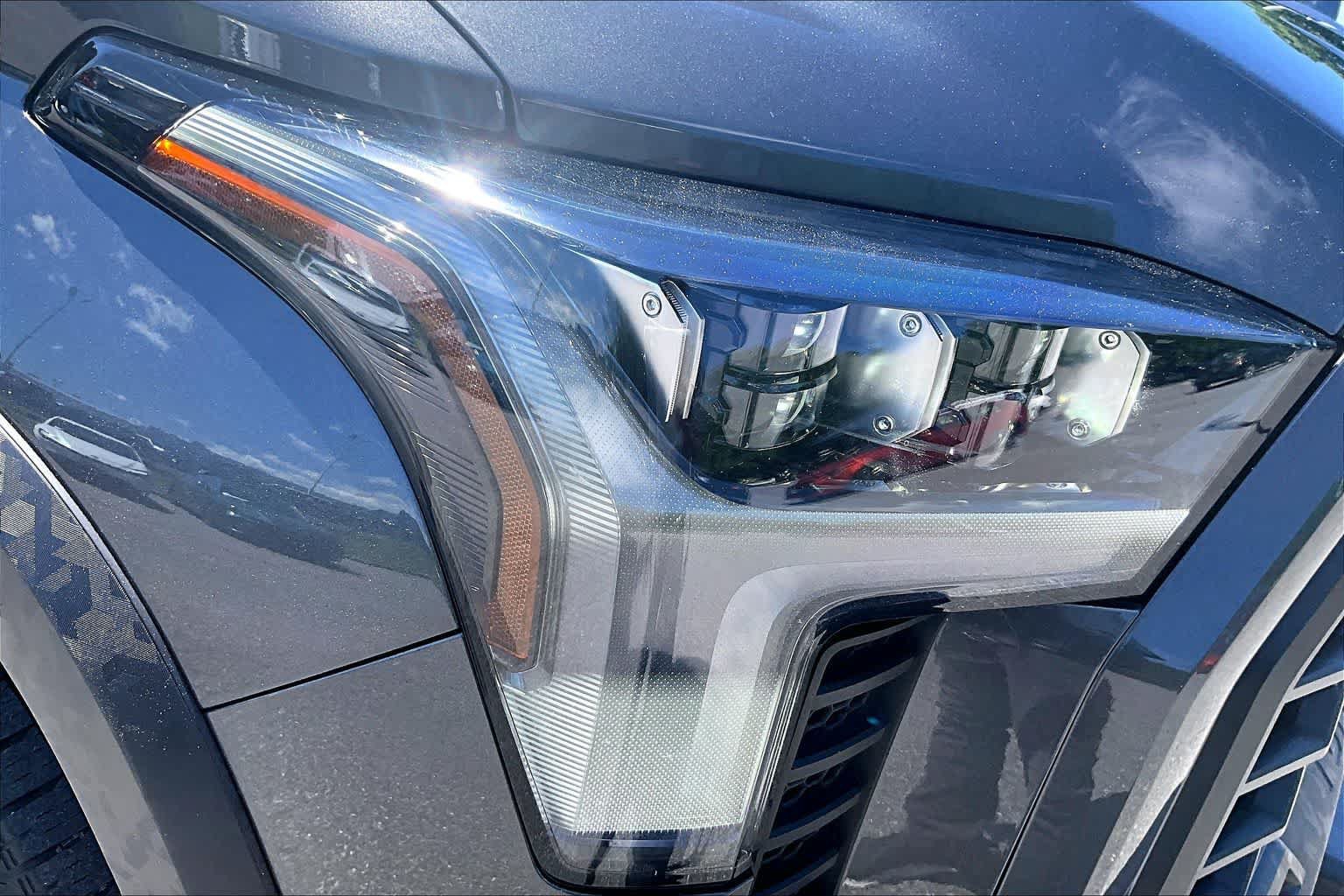 Used 2023 Toyota Tundra TRD Pro AWD/4WD image 28