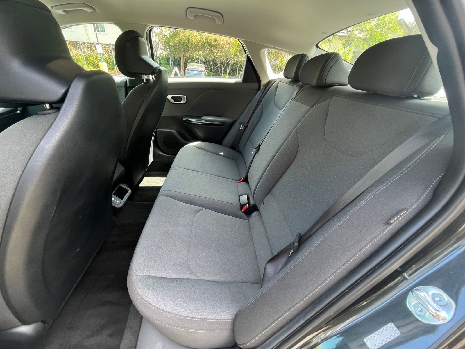 Used 2025 Kia K4 FWD image 23