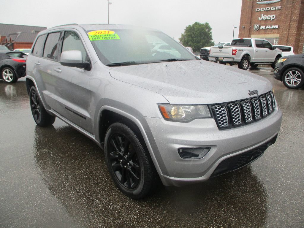 Used 2021 Jeep Grand Cherokee Laredo X