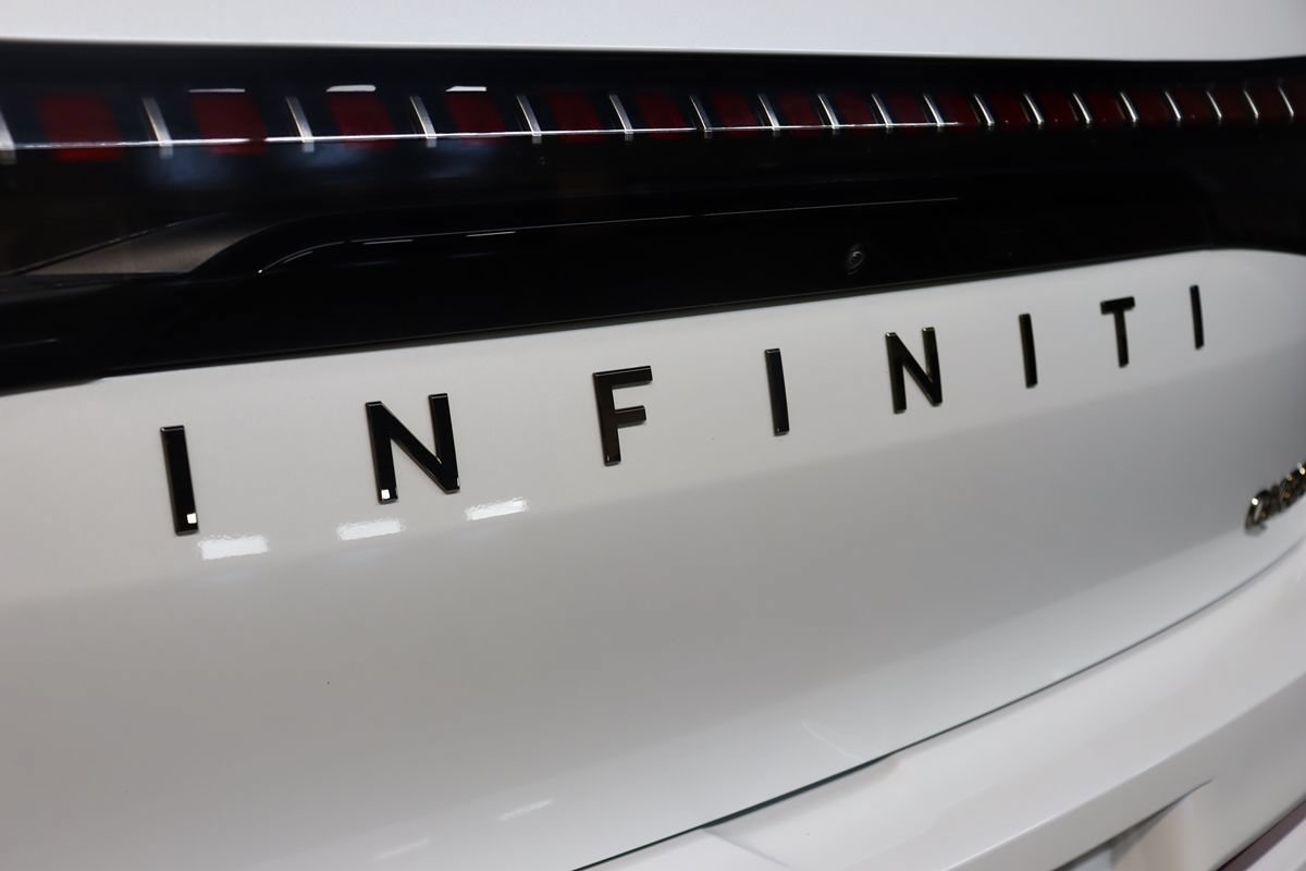 Used 2026 INFINITI QX80 Autograph AWD/4WD image 21