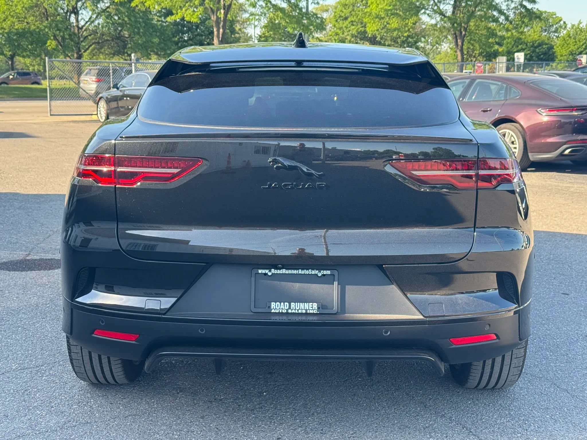 Used 2024 Jaguar I-PACE R-Dynamic HSE AWD/4WD image 5