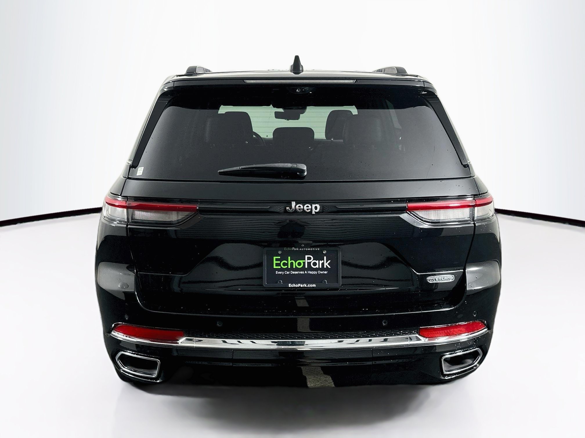Used 2022 Jeep Grand Cherokee Overland w/ Luxury Tech Group IV RWD image 7