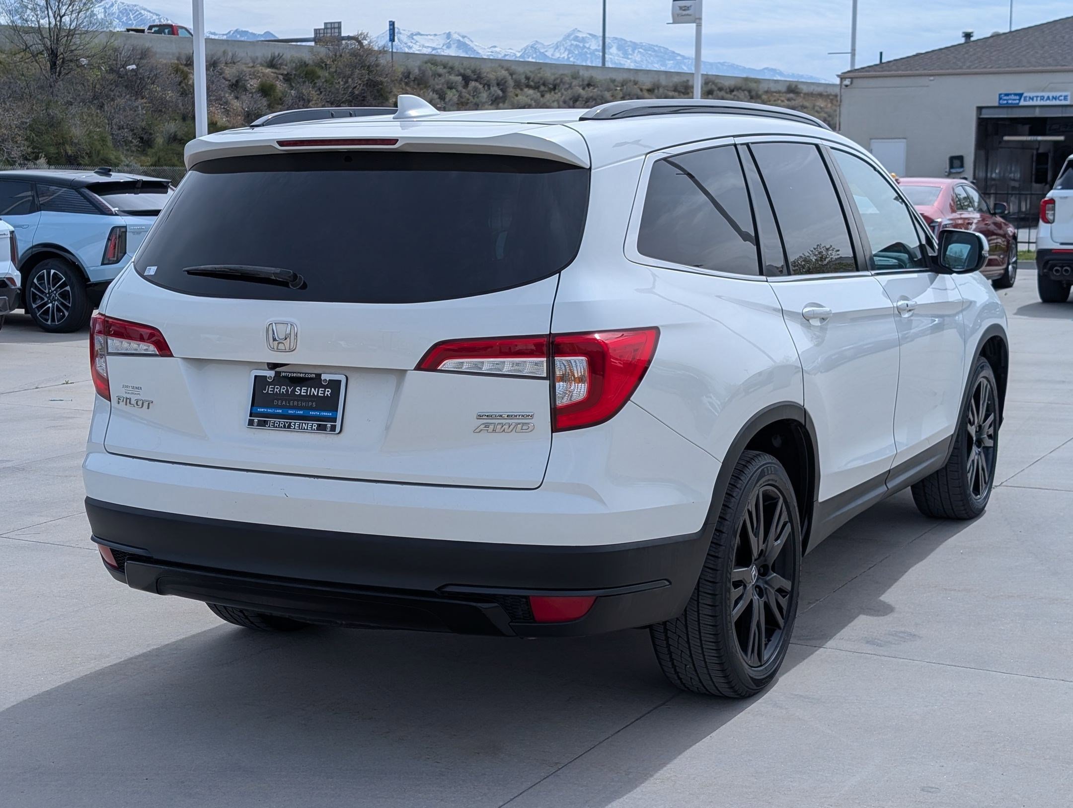 Used 2021 Honda Pilot Special Edition image 6