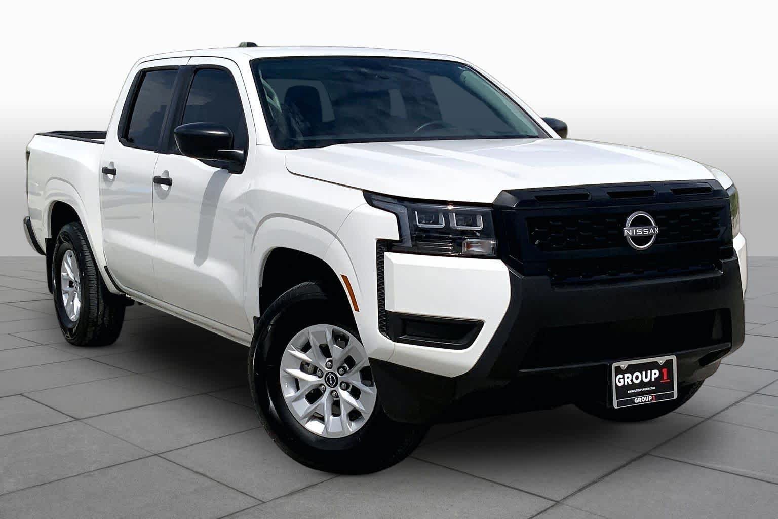 Used 2026 Nissan Frontier S RWD image 3