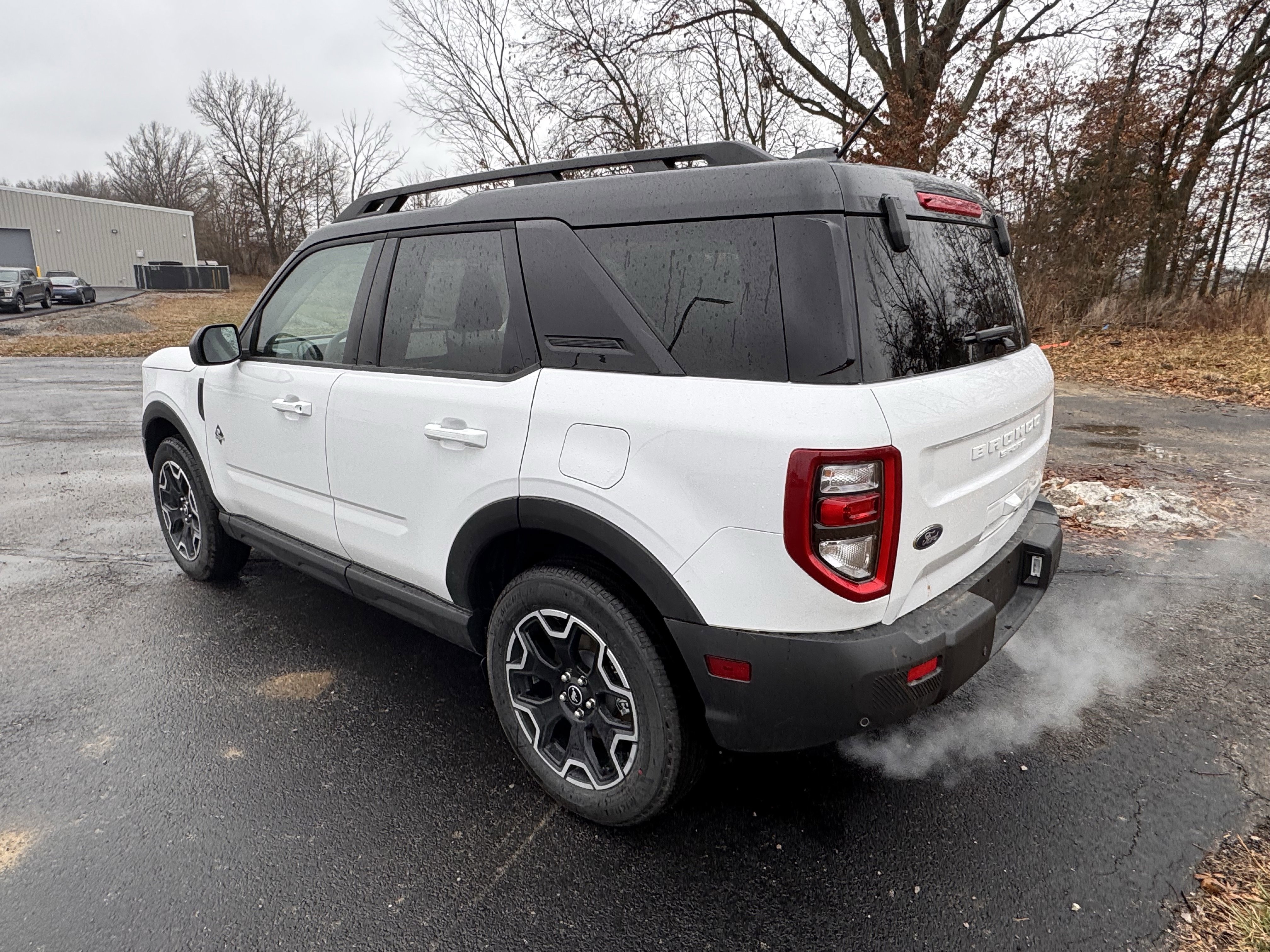 New 2025 Ford Bronco Sport Outer Banks image 4