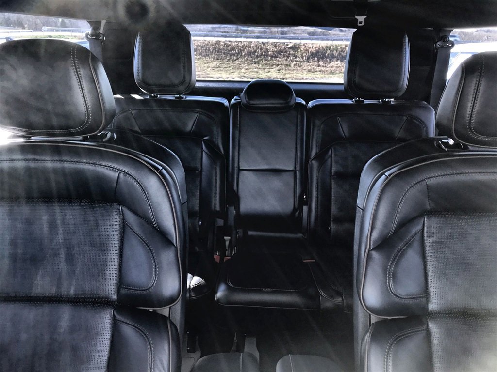 Used 2025 Lincoln Navigator L Black Label image 24