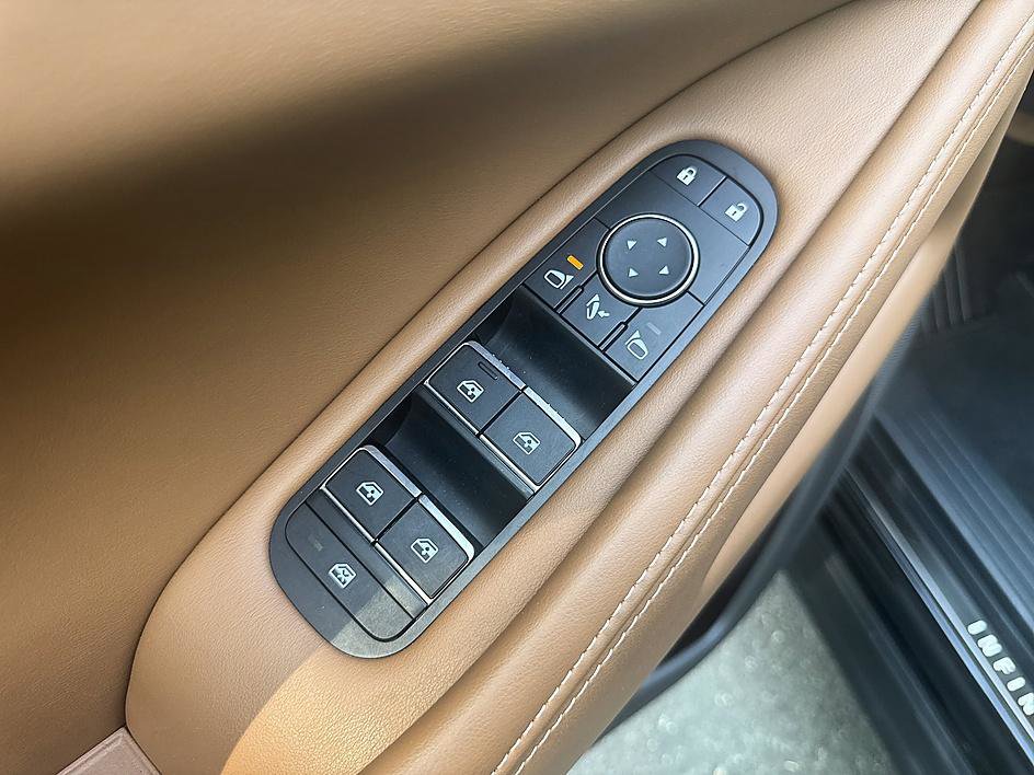 Certified 2025 INFINITI QX60 Sensory w/ Vision Package image 5