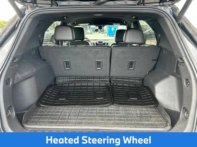 Used 2023 Chevrolet Equinox RS FWD image 18