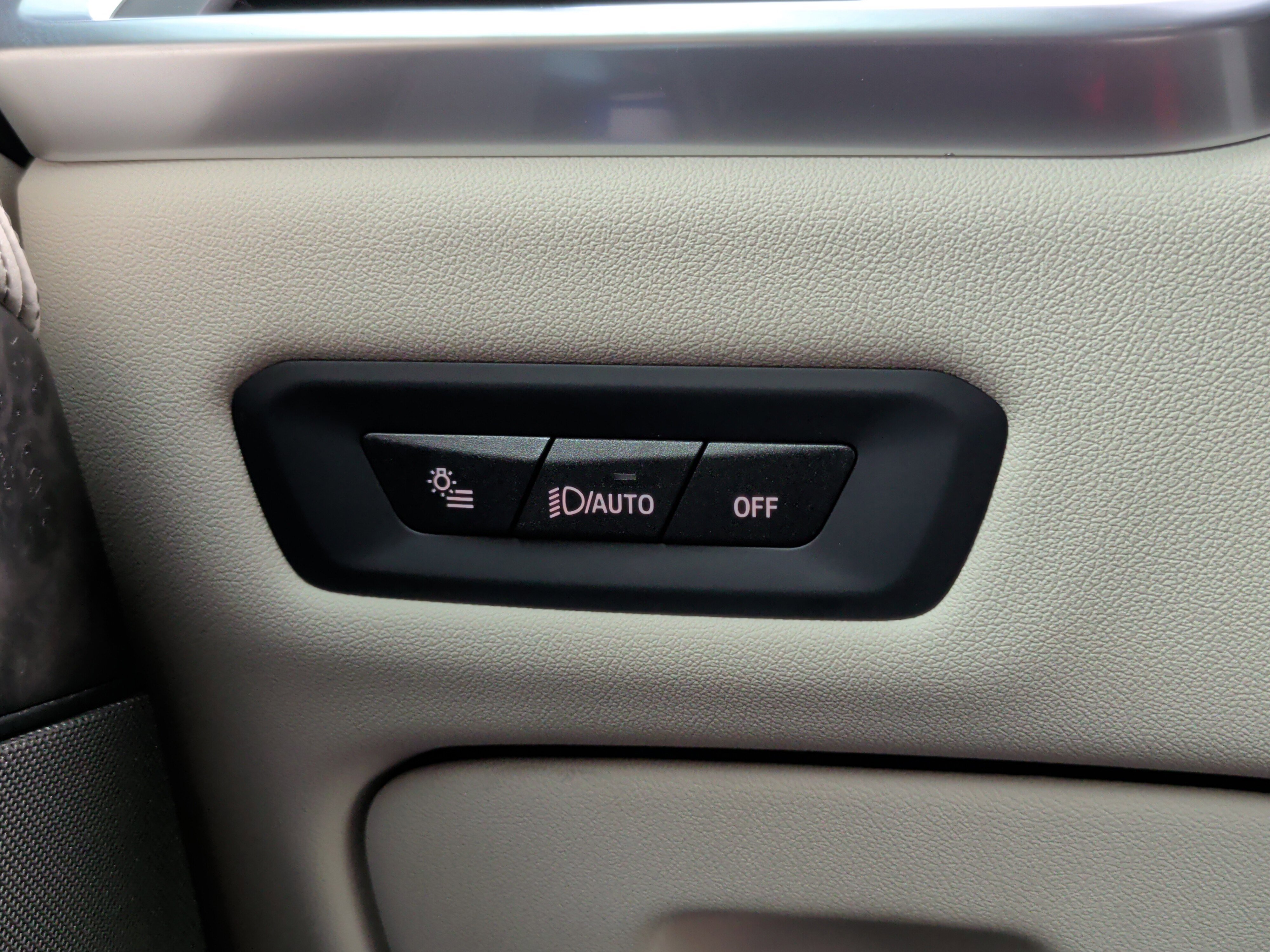 Certified 2024 BMW X5 xDrive40i w/ M Sport Package AWD/4WD image 25