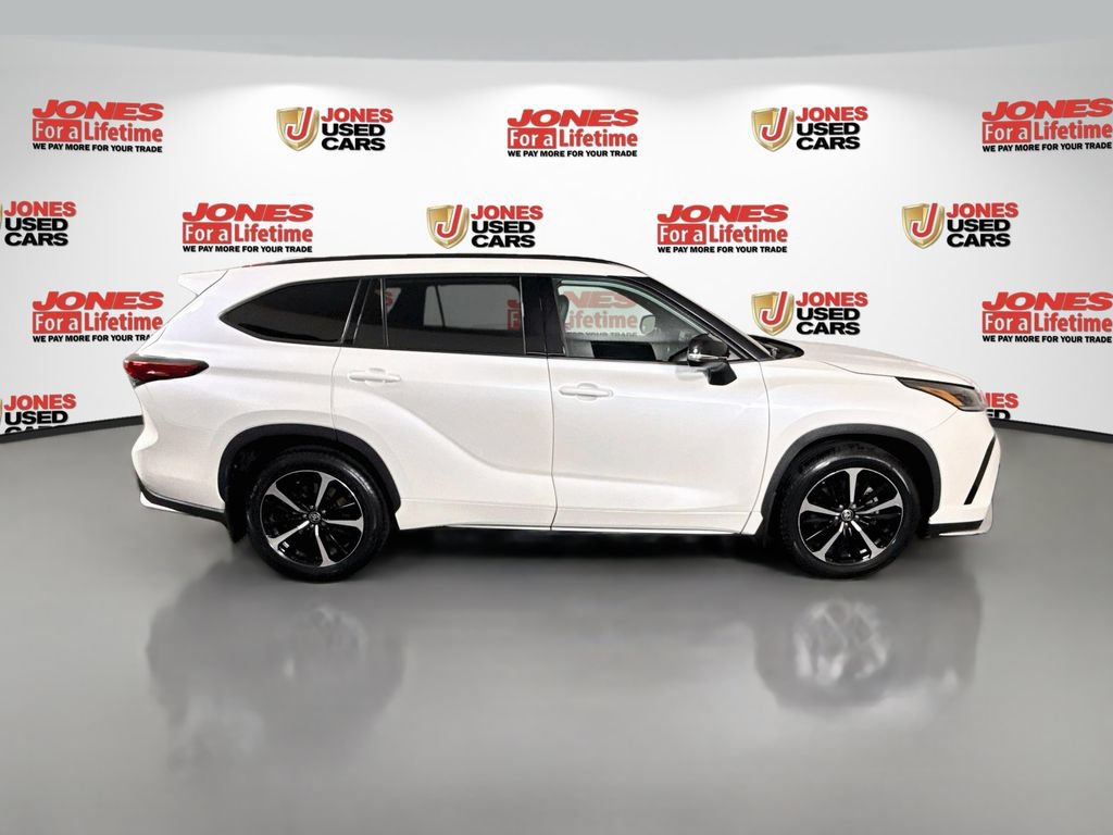 Certified 2021 Toyota Highlander XSE AWD/4WD image 19