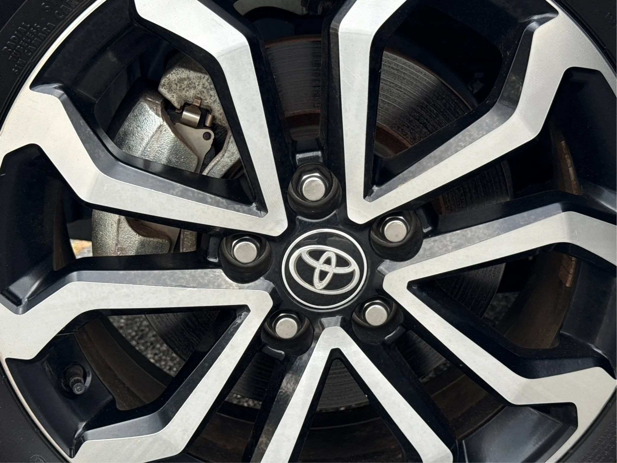 Used 2025 Toyota Corolla Cross AWD Hybrid image 45