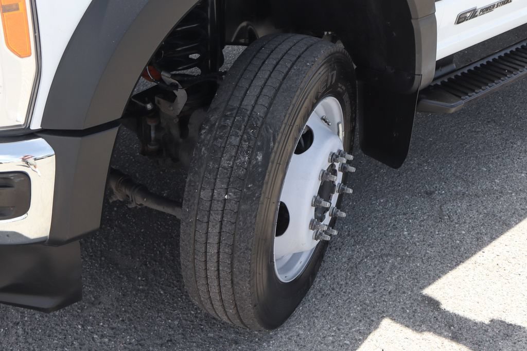 Used 2023 Ford F550 2WD Regular Cab Super Duty image 51