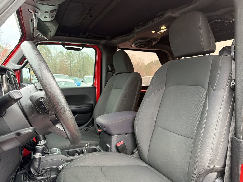 Used 2019 Jeep Wrangler Sport image 11