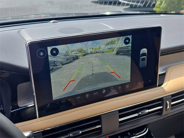 Used 2023 Lincoln Corsair Reserve image 22