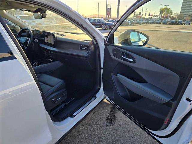 New 2026 Audi Q3 quattro 2.0T image 12