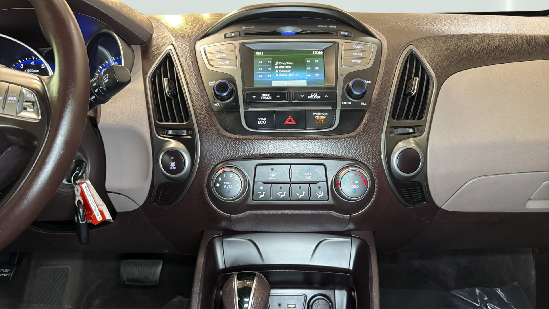 Used 2015 Hyundai Tucson GLS w/ Option Group 02 AWD/4WD image 16