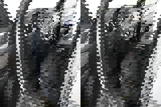 Certified 2023 Volkswagen Atlas Cross Sport SE w/ Panoramic Sunroof Package image 21