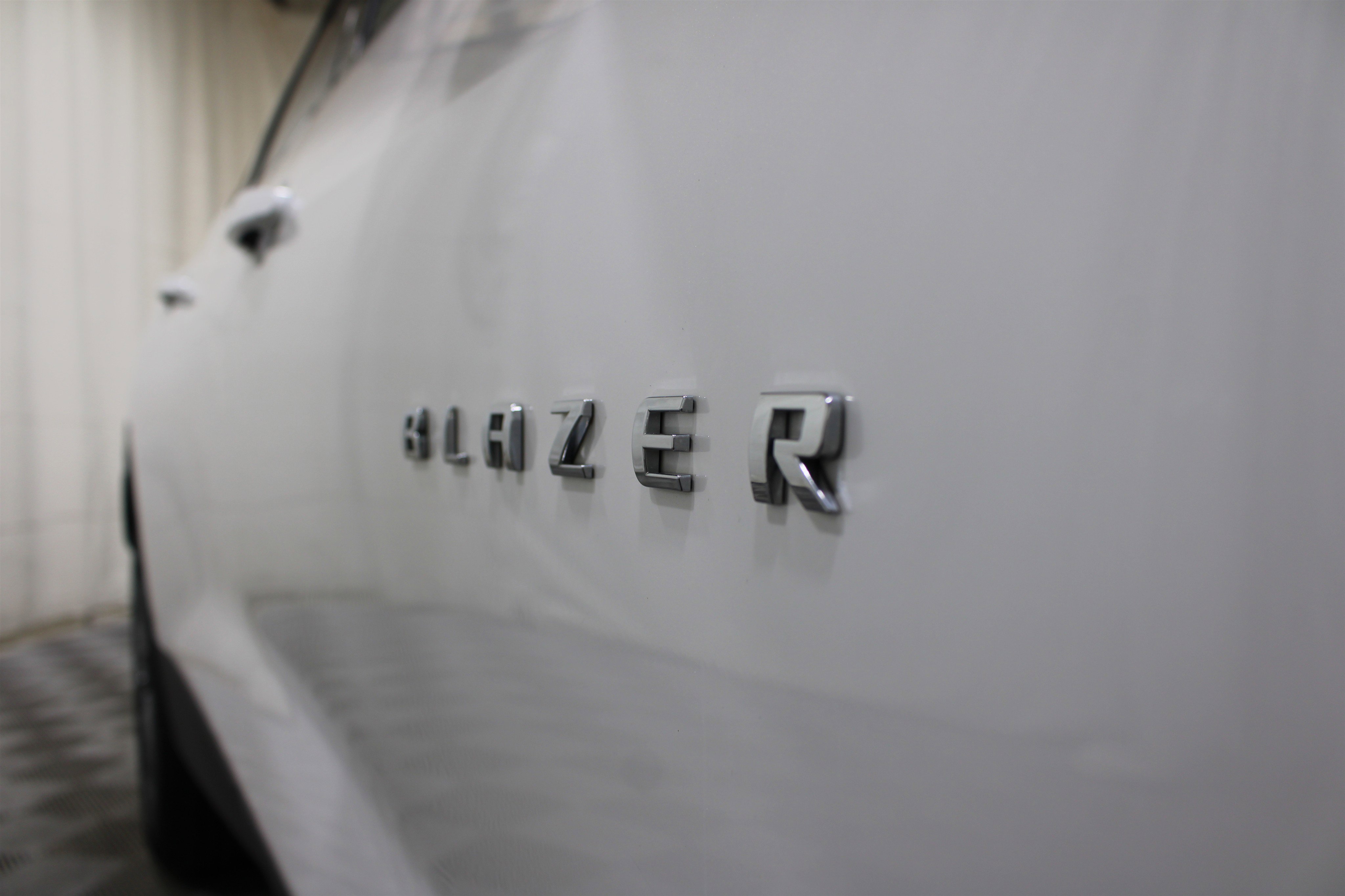 Used 2023 Chevrolet Blazer LT AWD/4WD image 29