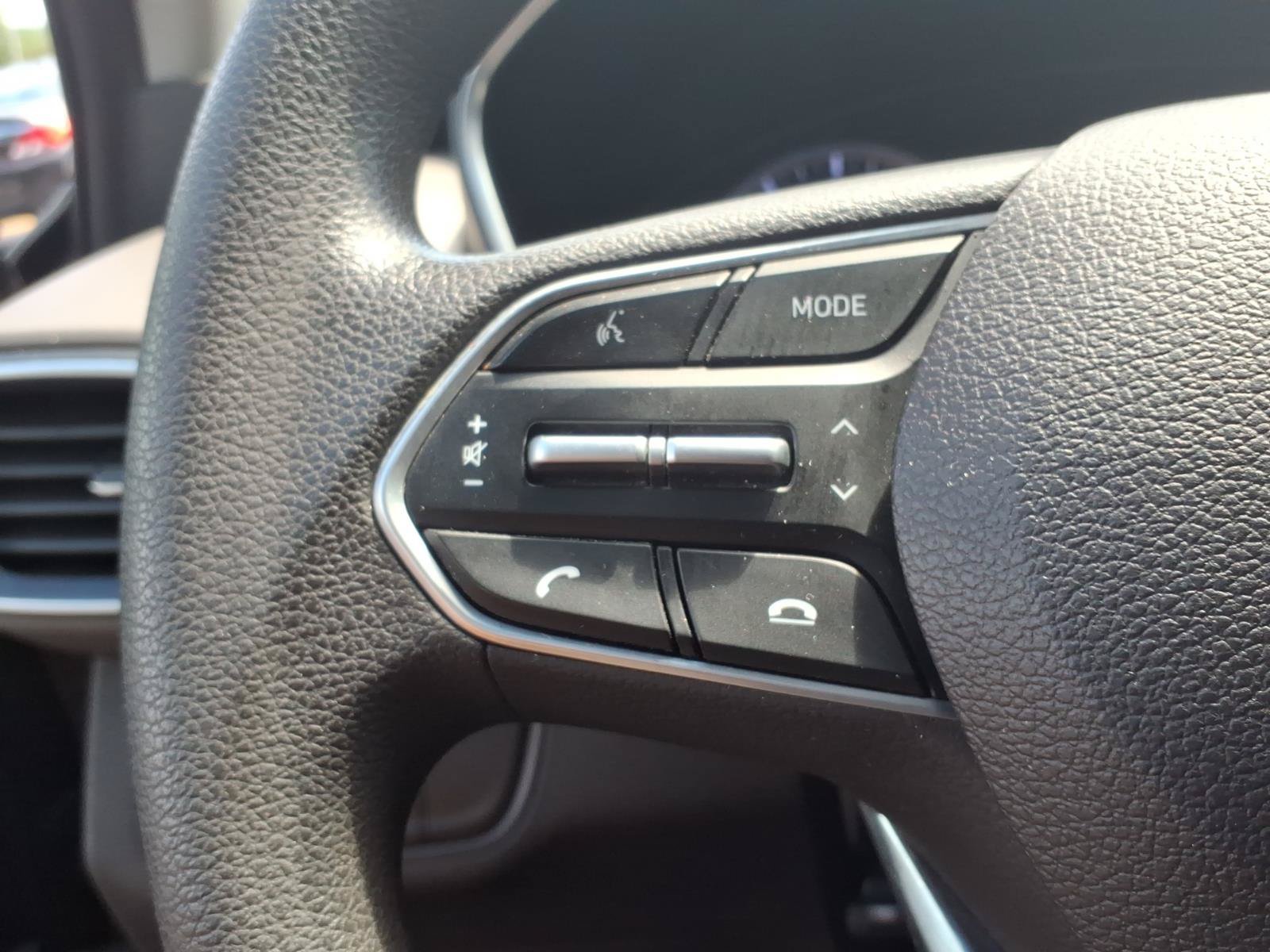 Used 2019 Hyundai Santa Fe SE AWD/4WD image 28