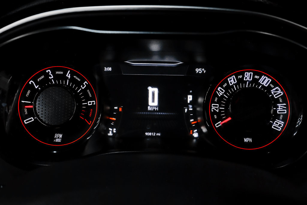 Used 2019 Dodge Challenger SXT w/ Blacktop Package RWD image 18