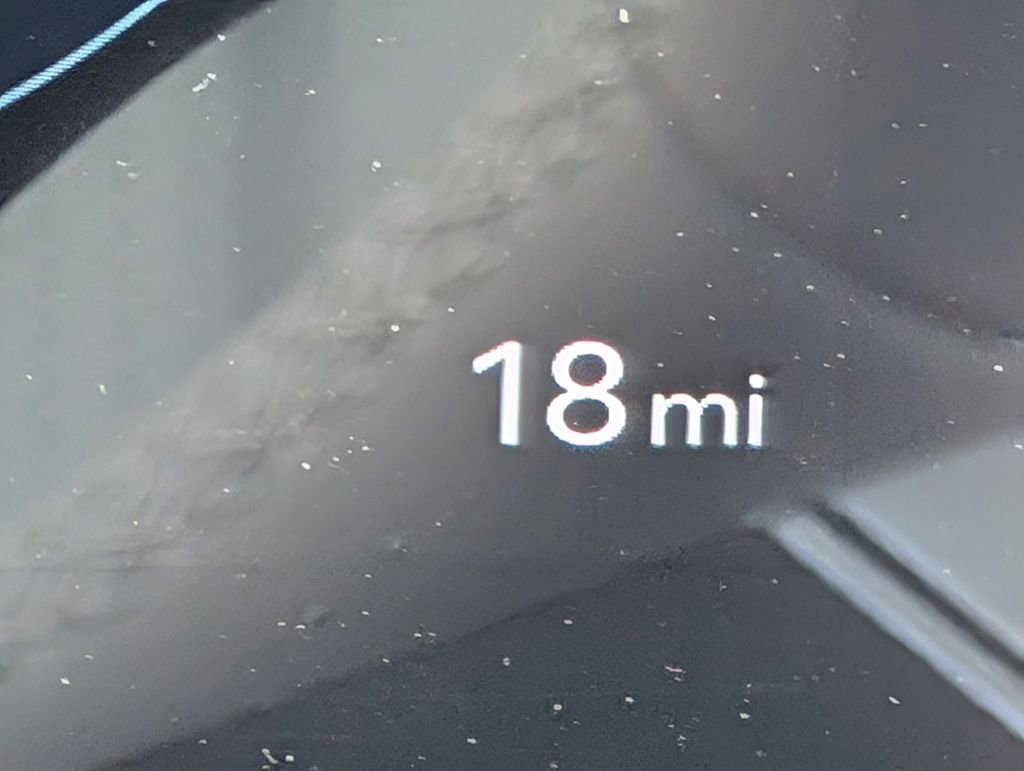 New 2025 Hyundai Santa Fe Limited image 32