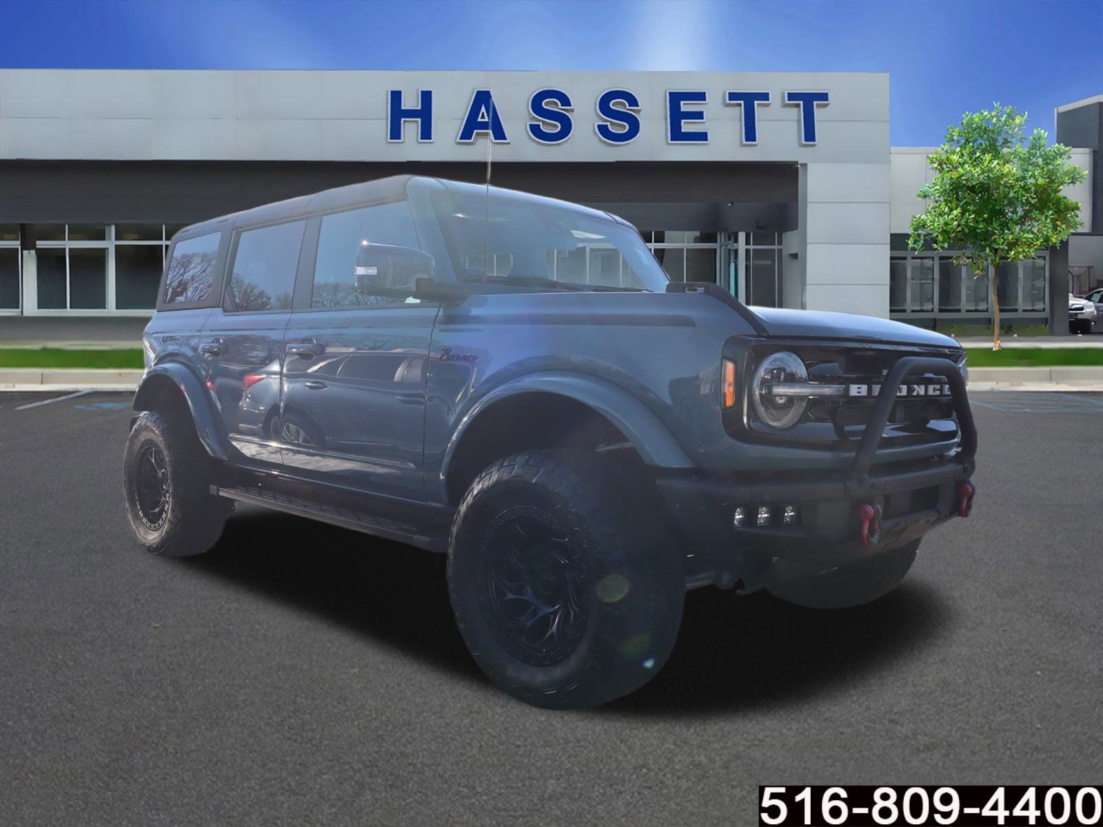 Used 2021 Ford Bronco Outer Banks image 1