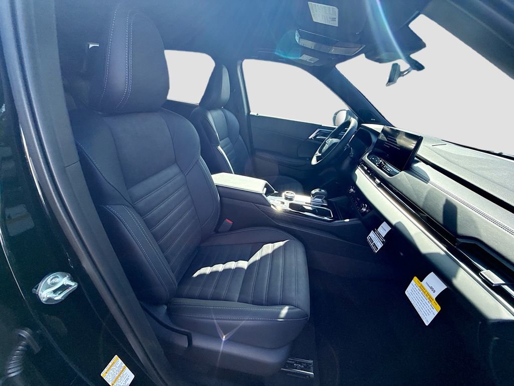 New 2026 Mitsubishi Outlander LE FWD image 27