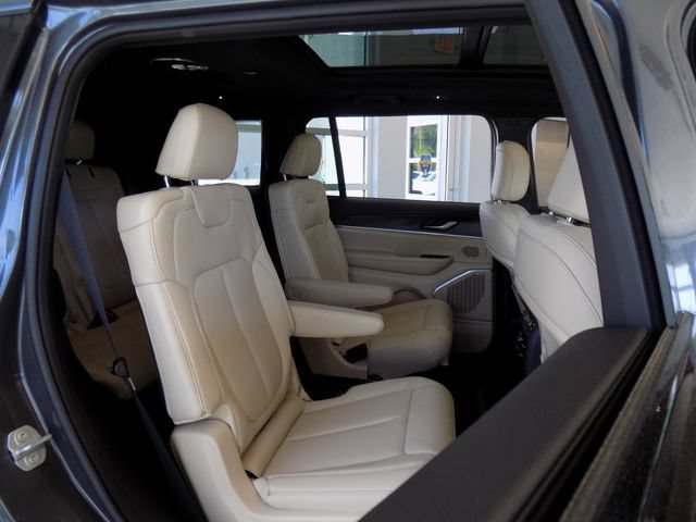 New 2026 Jeep Grand Cherokee L Limited AWD/4WD image 22
