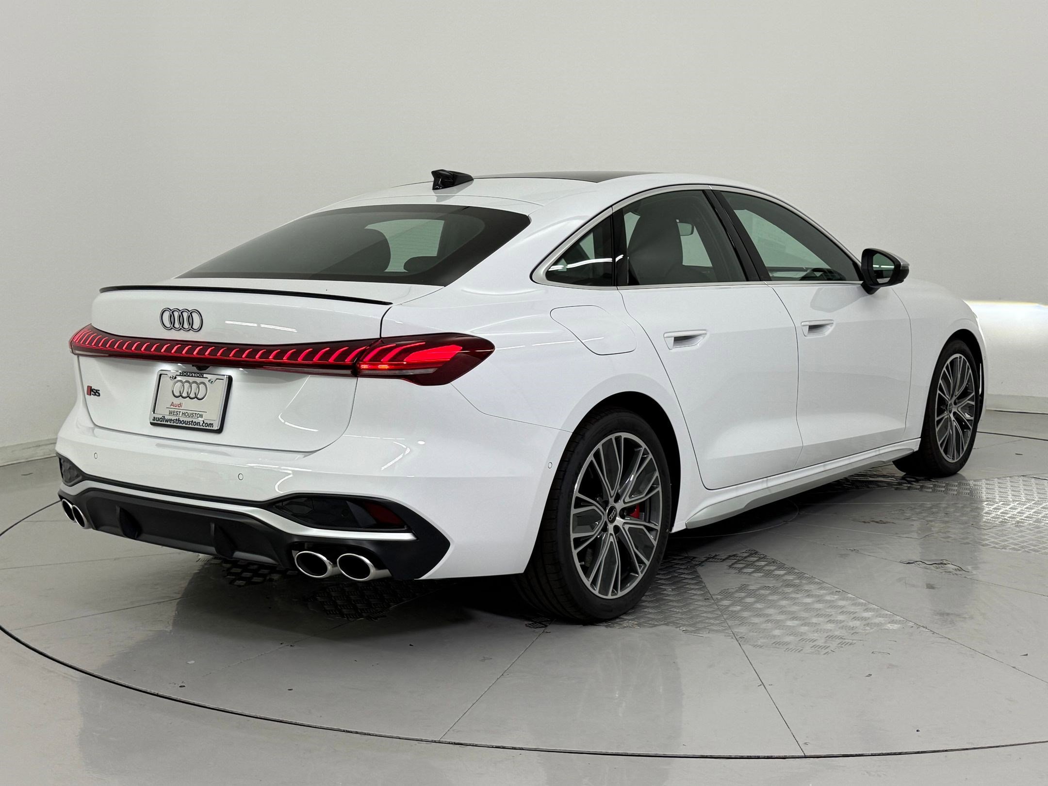 New 2025 Audi S5 Premium image 9