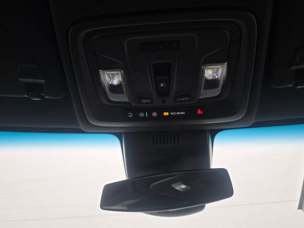 Used 2024 Chevrolet Silverado 2500 LT w/ Convenience Package image 27