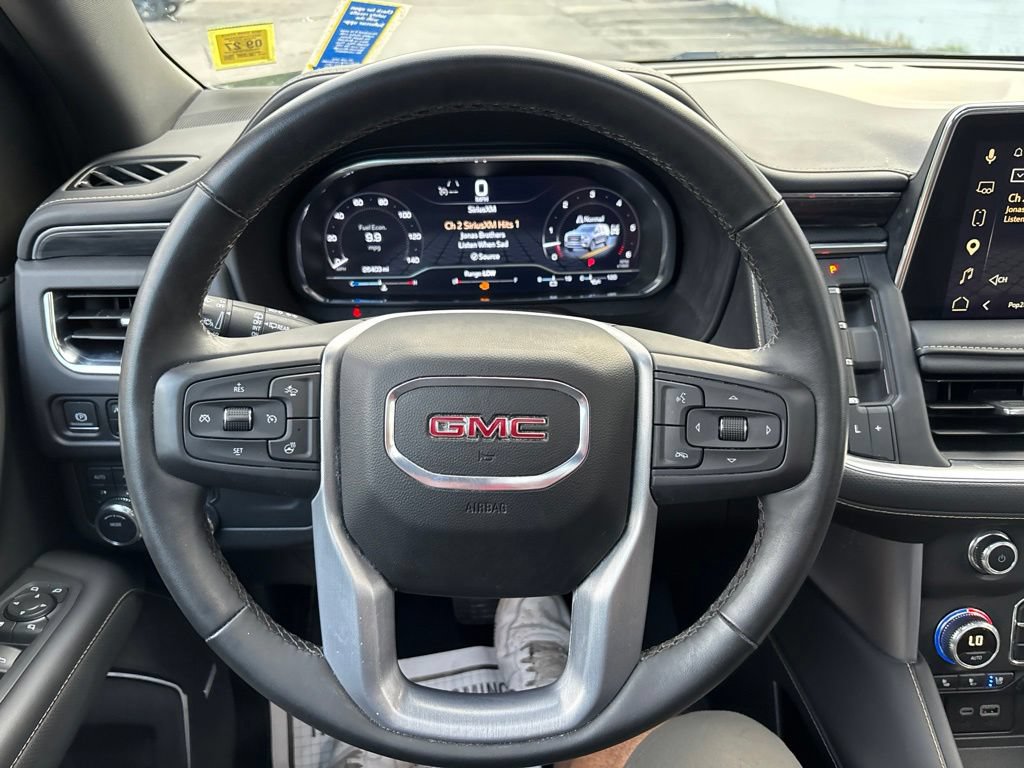Used 2023 GMC Yukon SLT w/ SLT Luxury Package AWD/4WD image 22